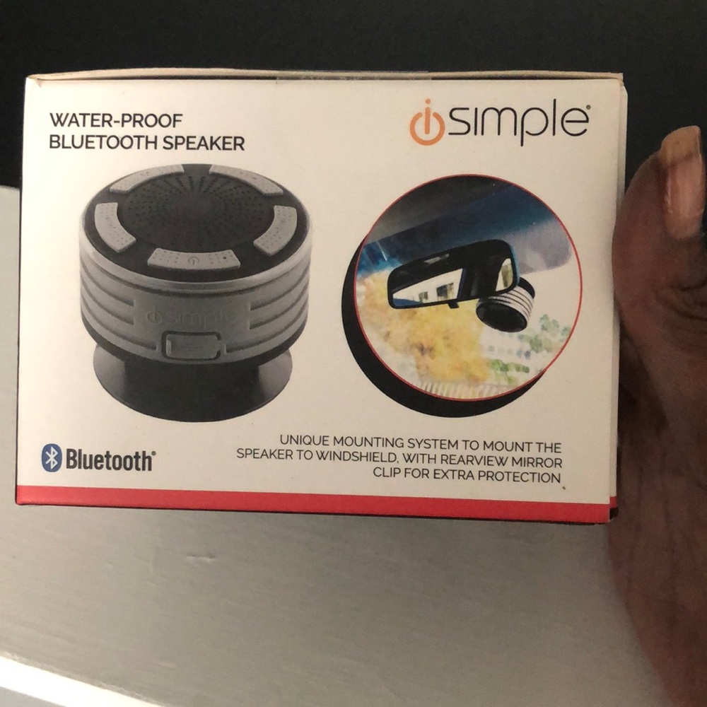 Vehicle Bluetooth Media Hub